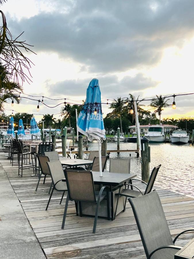 Marina Vibes - Sarasota Hotel Luaran gambar
