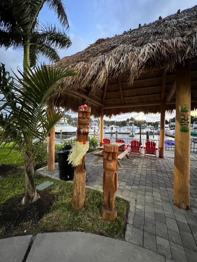 Marina Vibes - Sarasota Hotel Luaran gambar