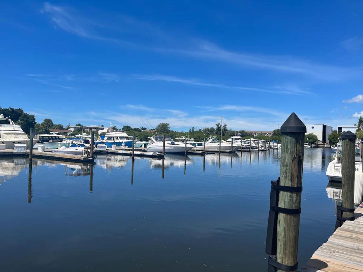 Marina Vibes - Sarasota Hotel Luaran gambar