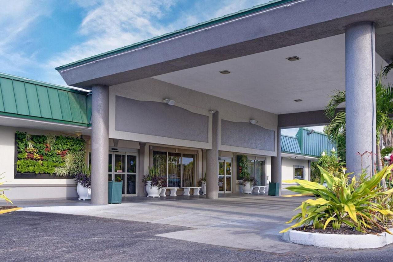 Marina Vibes - Sarasota Hotel Luaran gambar