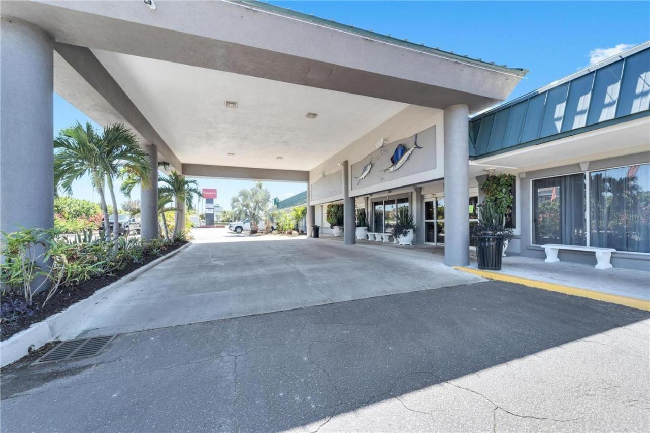 Marina Vibes - Sarasota Hotel Luaran gambar
