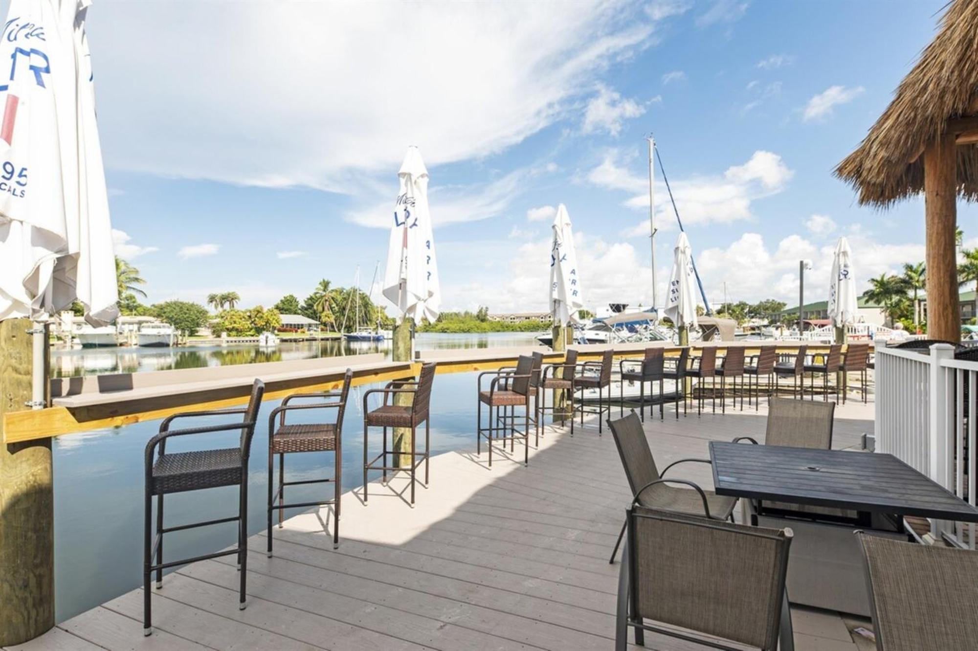 Marina Vibes - Sarasota Hotel Luaran gambar